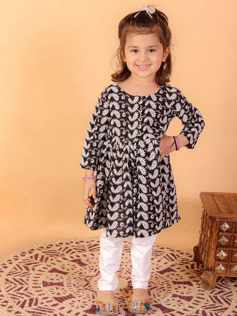 Vastramay SISHU Girl's Black Chikankari Kurta Leggings Set
